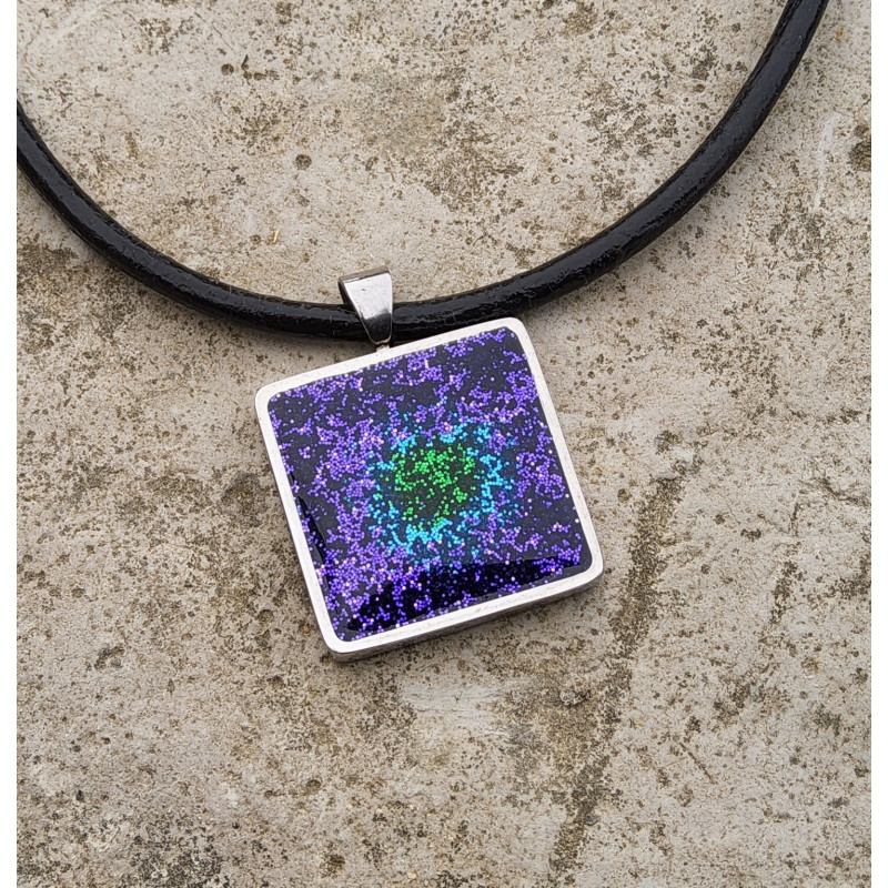 "PAILLETTES" carré violet métal M